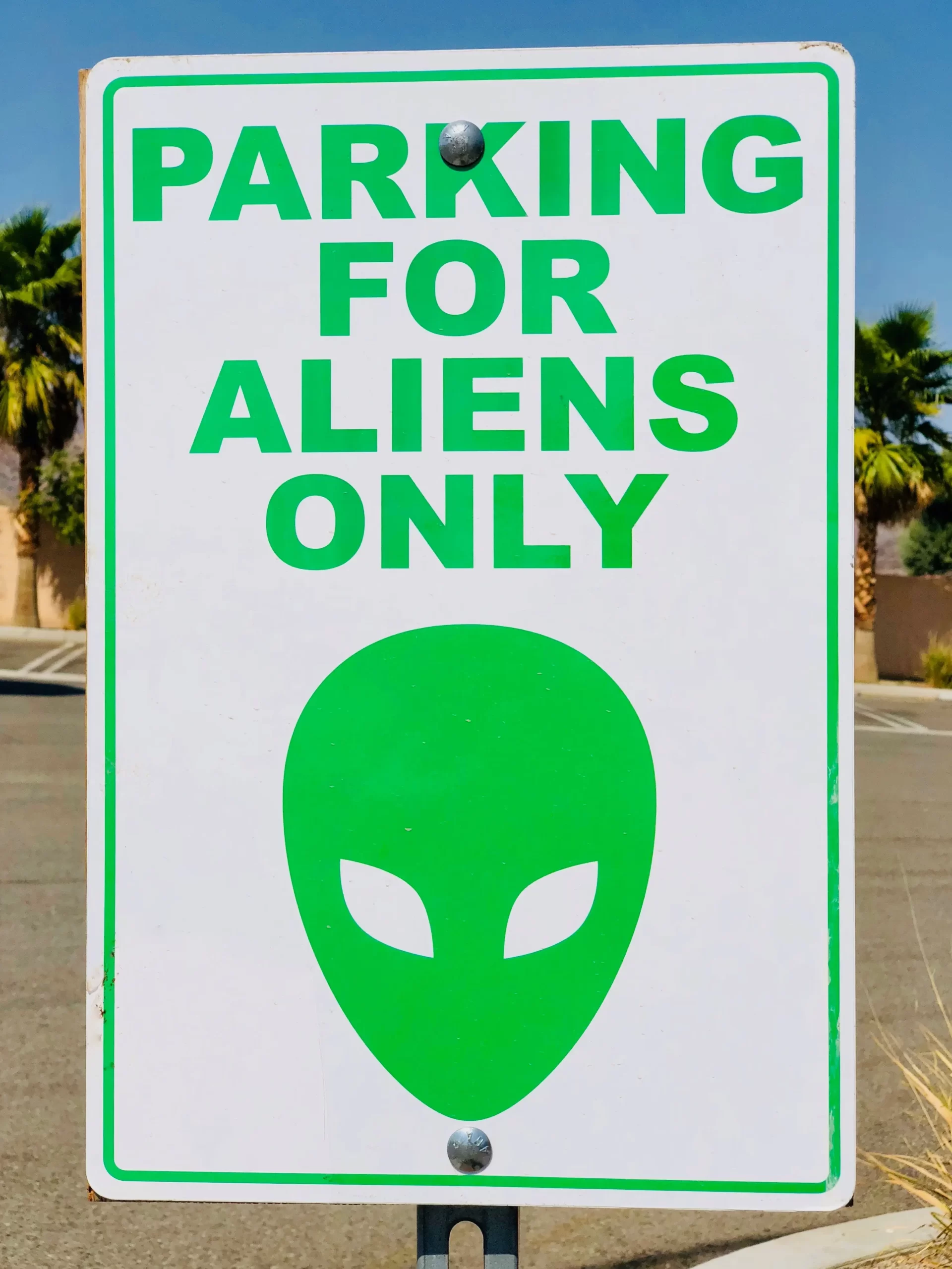 alien pexels.com